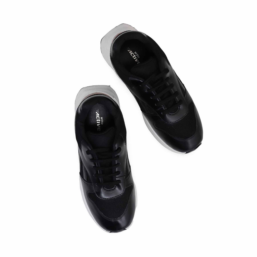 Black Casual Sneaker AT7370