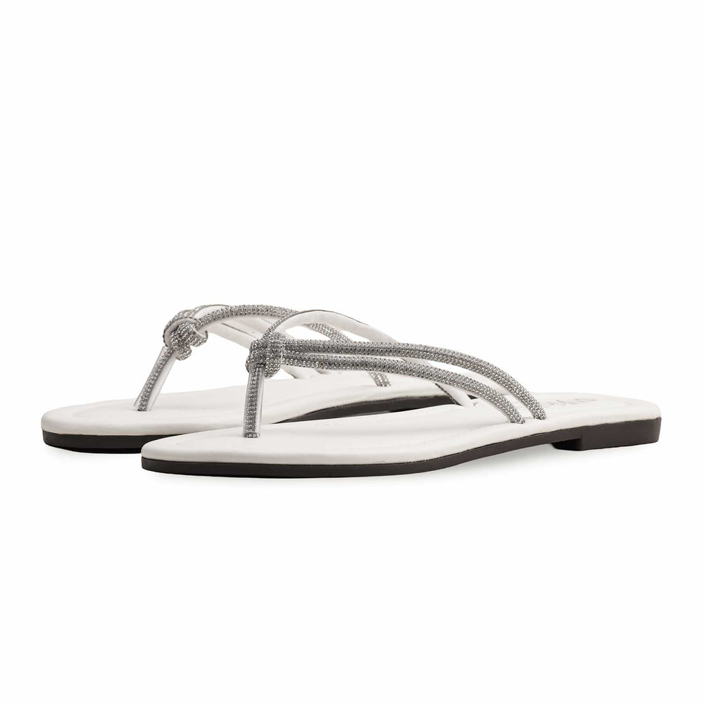 White Casual Chappal CL1994