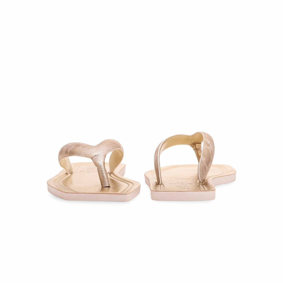 Golden Casual Chappal CL9302