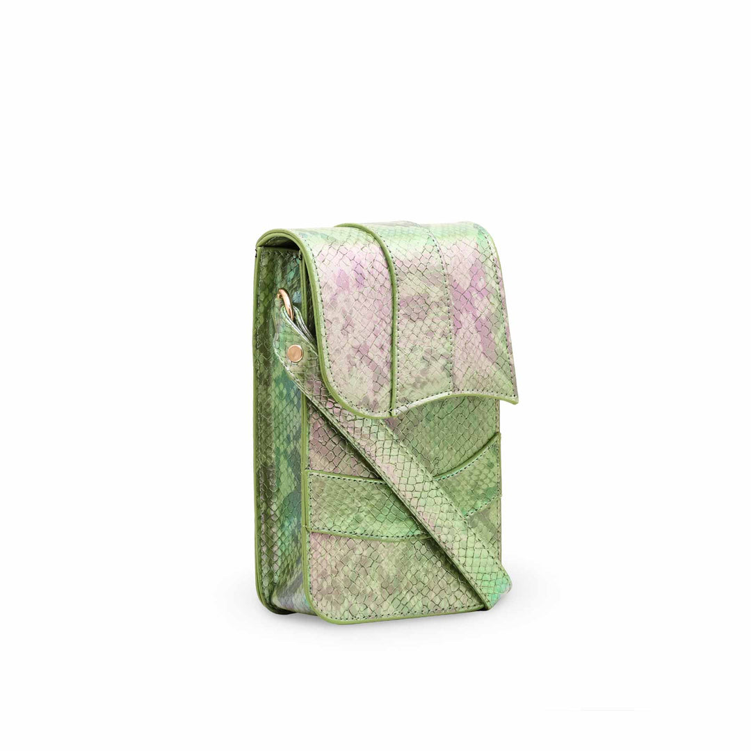 Green Casual Pouch For Women P97524