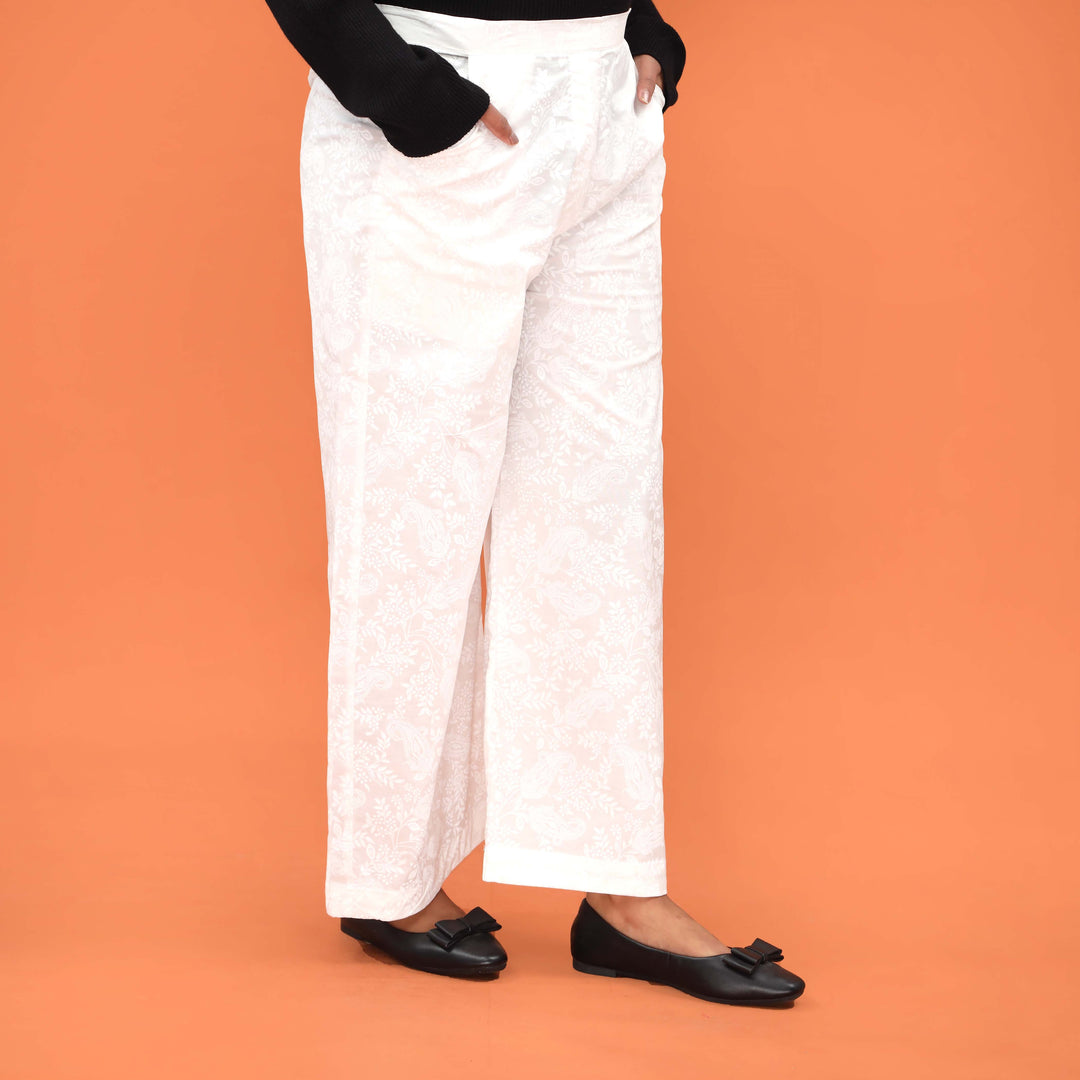 White Straight Fit Printed Trouser PL5025