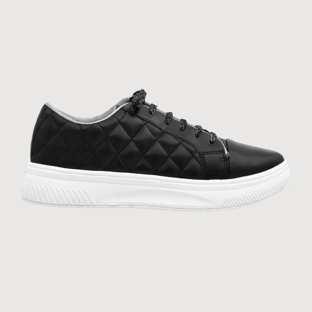 Black Casual Sneaker AT7304