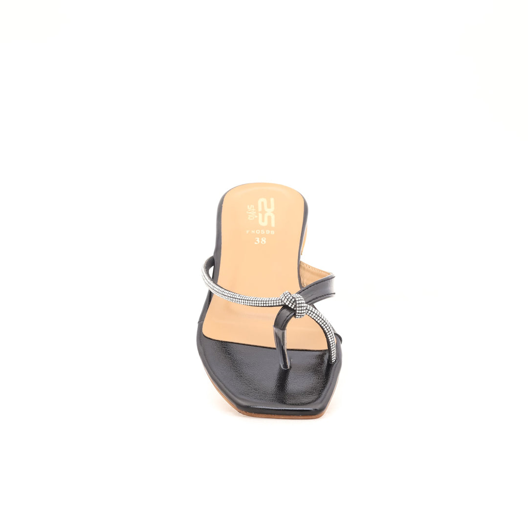 Black Fancy Chappal FN0598