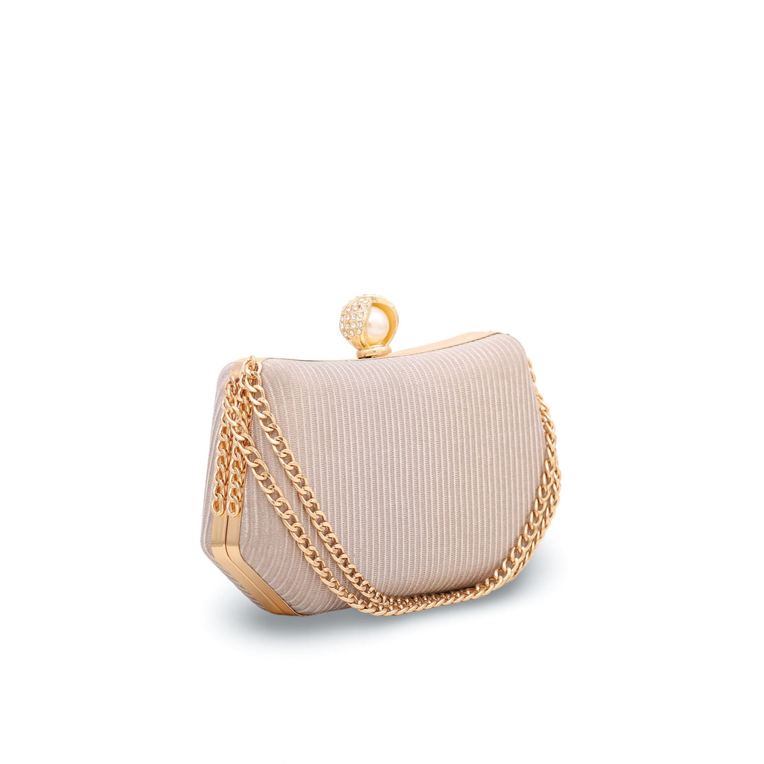 Golden Fancy Clutch P15069