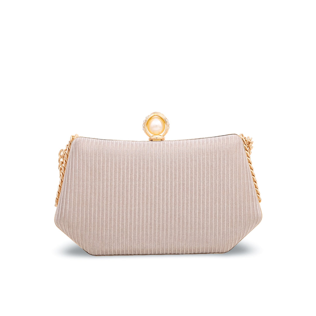 Golden Fancy Clutch P15069