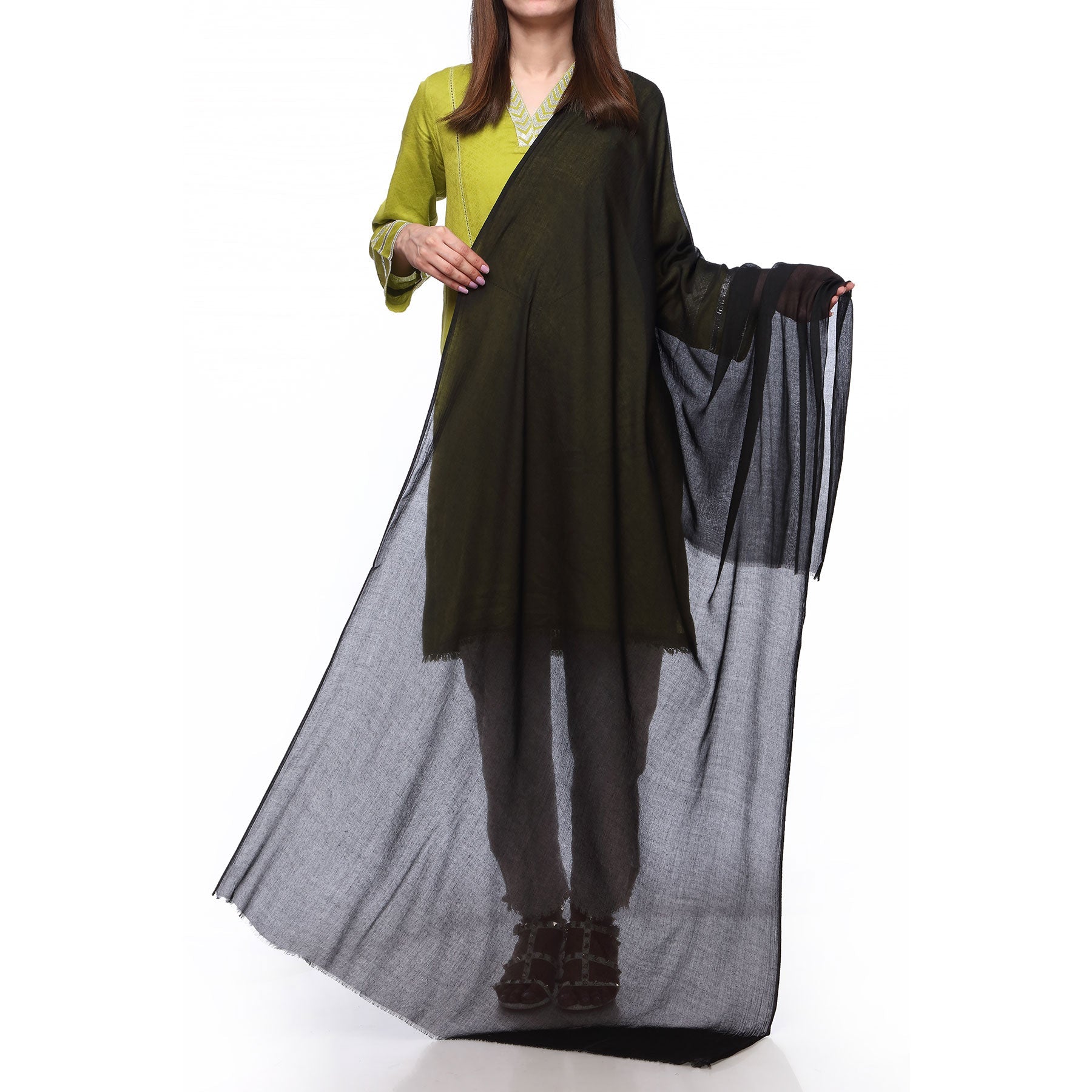 Black Color Dyed Lawn Stole PS272501