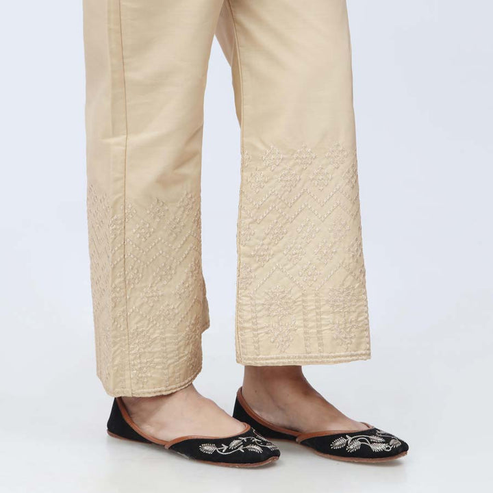 Beige Embroidered Cambric Trouser PW3659