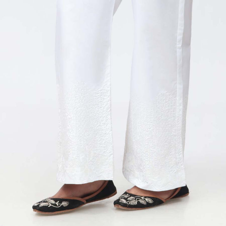 White Embroidered Cambric Trouser PW3661