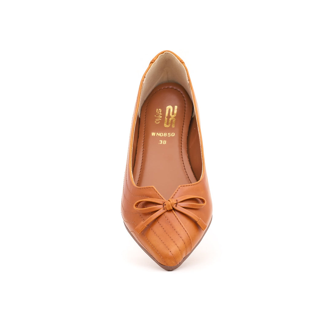 Mustard Pumps WN0850