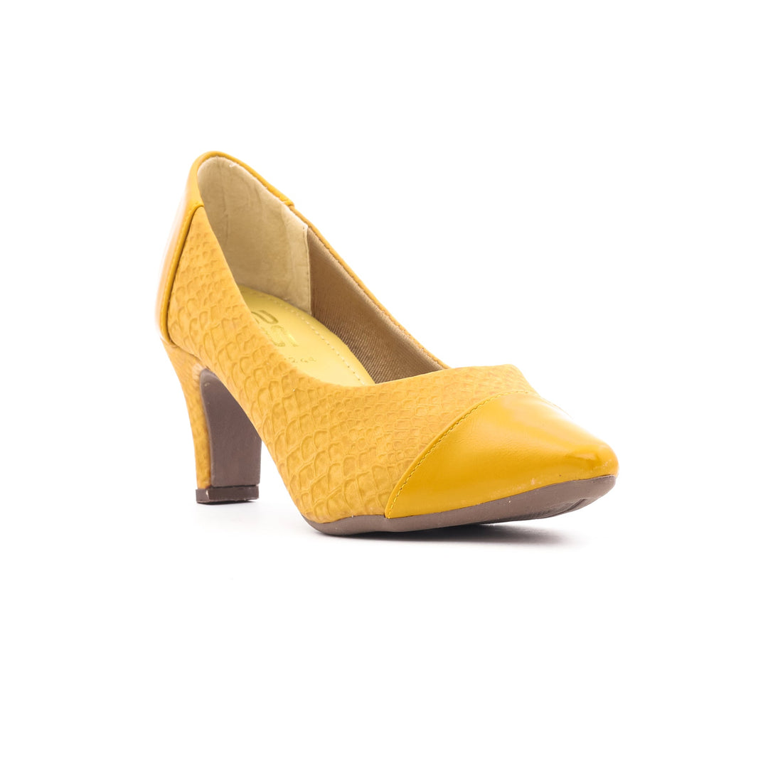 Yellow Winter Court Shoes WN7244