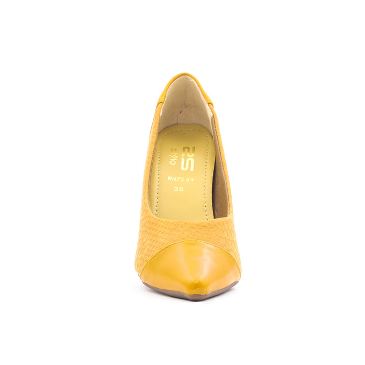 Yellow Winter Court Shoes WN7244